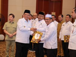 Gubernur Ansar Ahmad Serahkan DPA Tahun Anggaran 2026, Minta OPD Cermati Setiap Program dan Target Kinerja