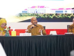 Pj Sekdaprov Kepri Pimpin Pembahasan Perhitungan PPh 21 TPP dan Gaji Pegawai