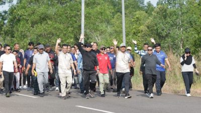 Pererat Kebersamaan, Pimpinan dan Anggota DPRD kepri Gelar Jalan Santai dan Goro Bersama Seluruh Staff Sekwan