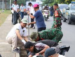 Ketua DPRD Kepri Pimpin Aksi Bersih-Bersih di Sei Harapan, Wujudkan Indonesia ASRI