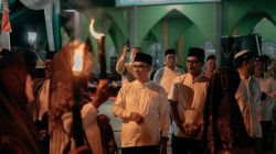 Meriahnya Pawai Obor di Kundur Barat, Bupati Karimun Ajak Warga Perkuat Ukhuwah (4)
