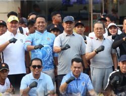 DPRD Kepri Sambut Hari Jadi ke-24 dengan Jalan Santai dan Aksi Peduli Lingkungan