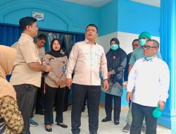 Wagub Nyanyang Dampingi Wakil Kepala BGN Tinjau SPPG di Batam, Tekankan Kepatuhan Standar MBG