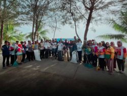 Bupati Natuna Cen Sui Lan: Gotong Royong Jadi Momentum Perkuat Sinergi dan Kepedulian Lingkungan