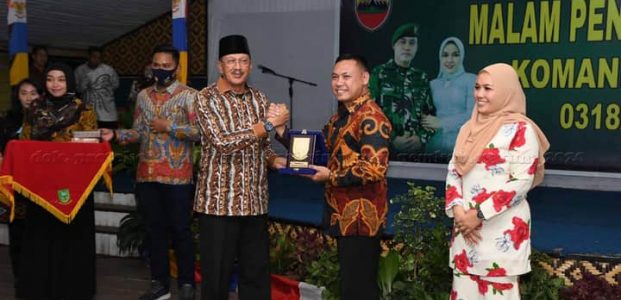 Bupati Natuna Hadiri Malam Pengantar Tugas Komandan Distrik Militer 0318/Natuna Bupati Natuna Hadiri Malam Pengantar Tugas Komandan Distrik Militer 0318/Natuna