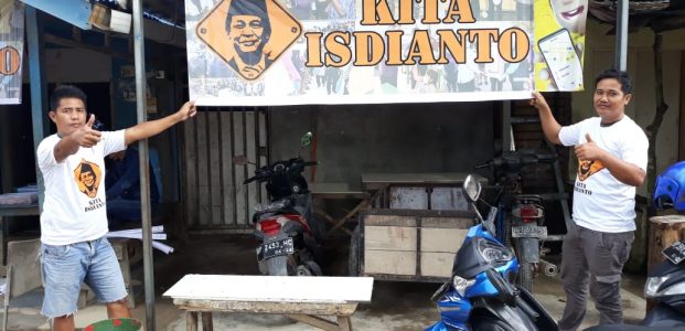 Relawan “INSANI” Kota Batam Kenalkan Cawagub Kepri “Isdianto-Suryani” Dari Rumah ke Rumah Relawan “INSANI” Kota Batam Kenalkan Cawagub Kepri “Isdianto-Suryani” Dari Rumah ke Rumah