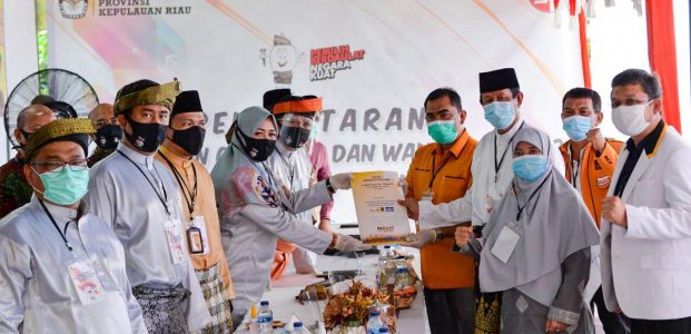 Berkas Pendaftaran Diterima, Pasangan Isdianto-Suryani Siap Hadapi Tahapan Lanjutan Berkas Pendaftaran Diterima, Pasangan Isdianto-Suryani Siap Hadapi Tahapan Lanjutan