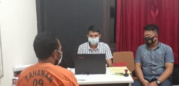Polisi Tetapkan Kades Penuba Timur Tersangka Kasus Dugaan Korupsi DD Tahun Anggaran 2018 Polisi Tetapkan Kades Penuba Timur Tersangka Kasus Dugaan Korupsi DD Tahun Anggaran 2018