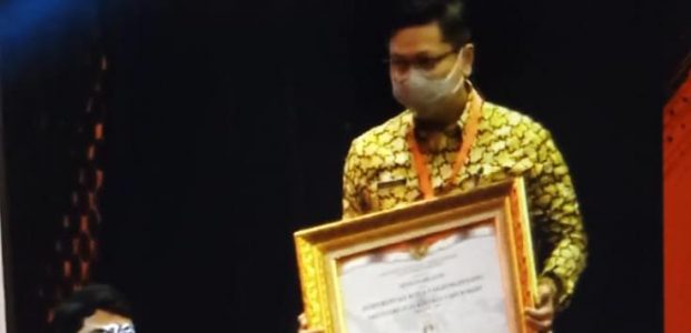 Pemko Tanjungpinang peroleh penghargaan SAKIP predikat BB Pemko Tanjungpinang peroleh penghargaan SAKIP predikat BB