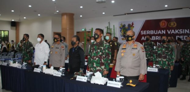 Danrem 033/WP Hadiri Kegiatan Virtual Seremonial AKABRI 1999 Peduli di Yayasan Budha Tzu Chi Indonesia Batam Danrem 033/WP Hadiri Kegiatan Virtual Seremonial AKABRI 1999 Peduli di Yayasan Budha Tzu Chi Indonesia Batam